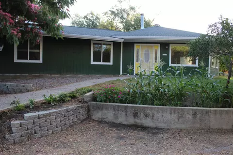 13793 Bear Valley Trl, Redding, CA 96003 photo 3