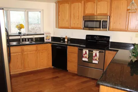 13793 Bear Valley Trl, Redding, CA 96003 photo 14