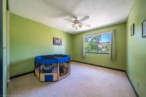 2413 Carnelian Way, Redding, CA 96003 photo 19