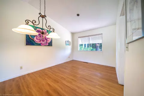 2413 Carnelian Way, Redding, CA 96003 photo 7