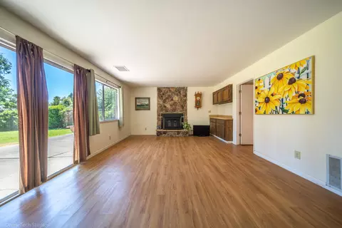 2413 Carnelian Way, Redding, CA 96003 photo 14