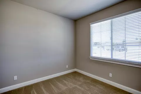 785 Grants Pass, Redding, CA 96003 photo 12