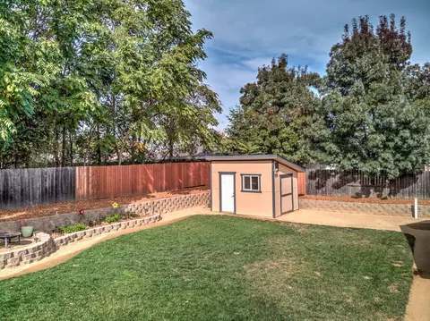 7216 Legacy, Redding, CA 96001 photo 37