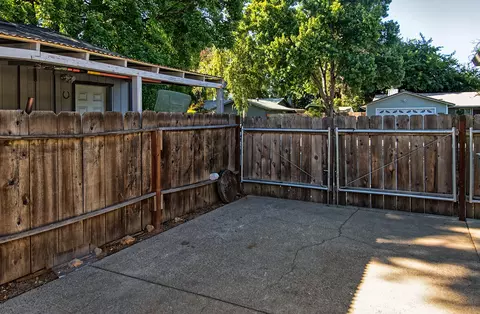 228 Newport Dr, Redding, CA 96001 photo 13