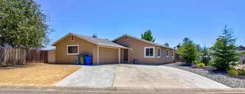 4253 White River Ct, Redding, CA 96003 photo 1