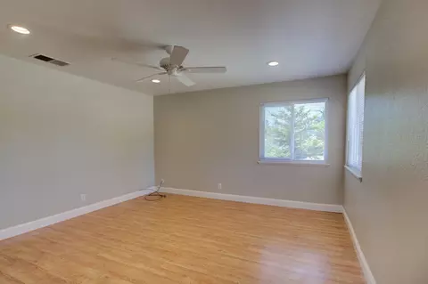 4253 White River Ct, Redding, CA 96003 photo 13