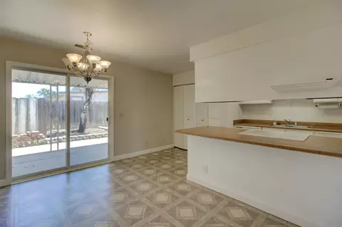 4253 White River Ct, Redding, CA 96003 photo 17
