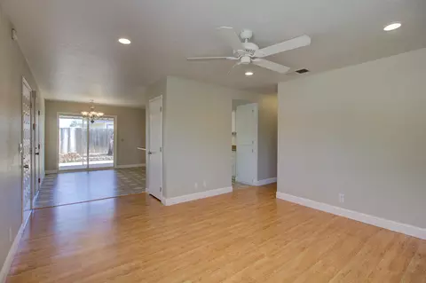 4253 White River Ct, Redding, CA 96003 photo 16