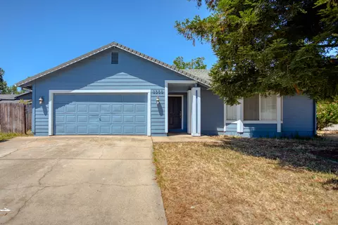 3556 Adams Ln, Redding, CA 96002 photo 1