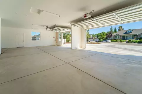 4598 Kilkee Dr, Redding, CA 96001 photo 37