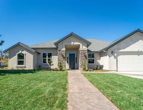 4598 Kilkee Dr, Redding, CA 96001 photo 1