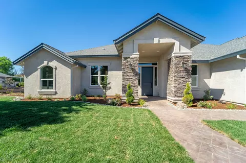 4598 Kilkee Dr, Redding, CA 96001 photo 4