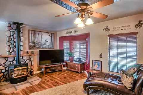 13162 Opal Way, Redding, CA 96003 photo 7