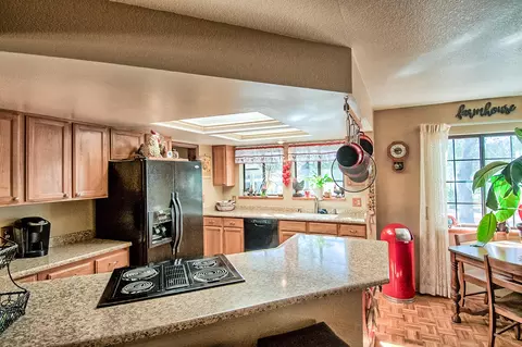 13162 Opal Way, Redding, CA 96003 photo 12