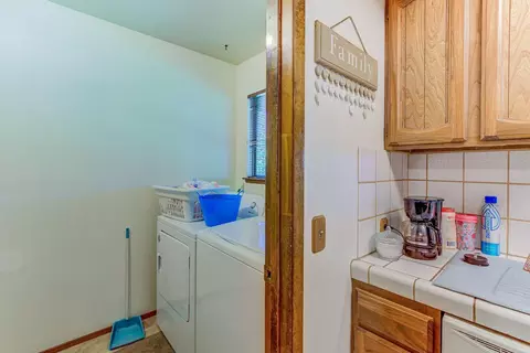 2277 Wisconsin Ave, Redding, CA 96001 photo 21