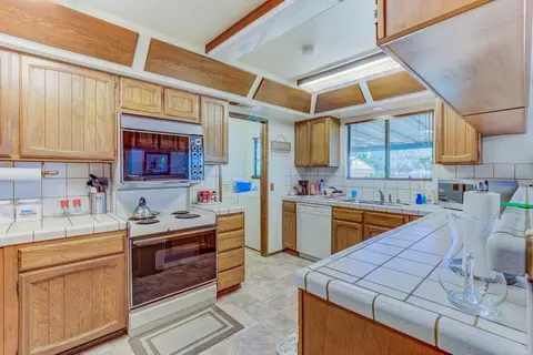 2277 Wisconsin Ave, Redding, CA 96001 photo 7