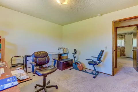 2277 Wisconsin Ave, Redding, CA 96001 photo 14