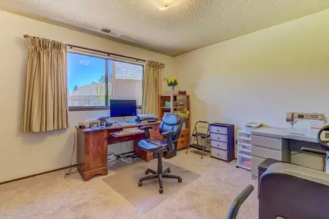 2277 Wisconsin Ave, Redding, CA 96001 photo 13