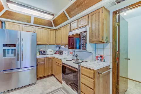 2277 Wisconsin Ave, Redding, CA 96001 photo 10