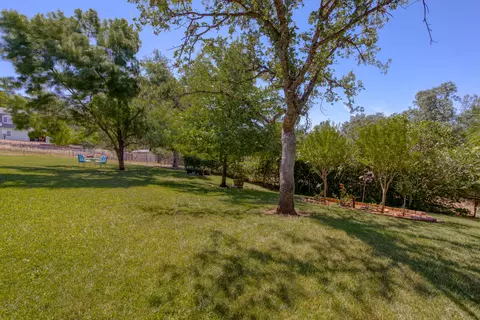 19217 Hollow Ln, Redding, CA 96003 photo 4