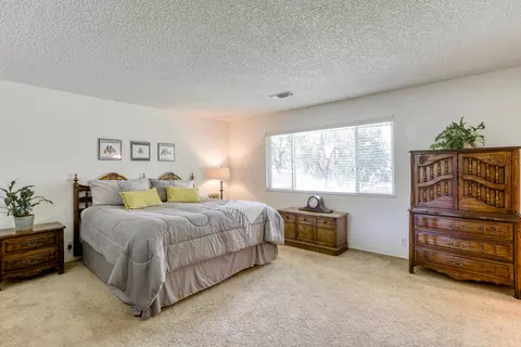 19217 Hollow Ln, Redding, CA 96003 photo 10