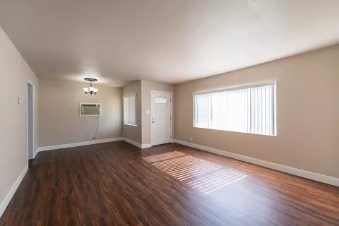1106 A St, Redding, CA 96002 photo 2