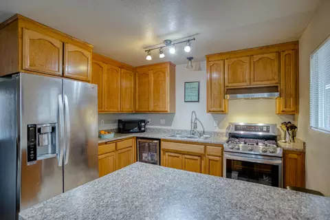 4175 St Patricks Ave, Redding, CA 96003 photo 10