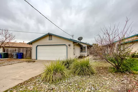 4175 St Patricks Ave, Redding, CA 96003 photo 1