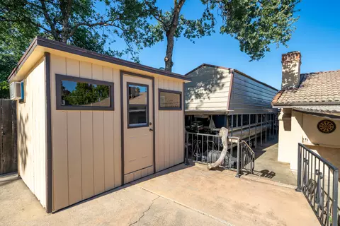 2560 Velia St, Redding, CA 96002 photo 35