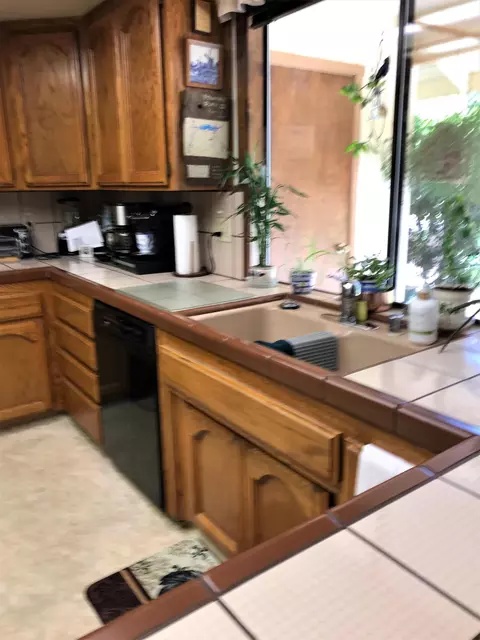 891 Sunriver Ln, Redding, CA 96001 photo 10