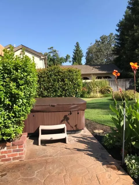 891 Sunriver Ln, Redding, CA 96001 photo 18