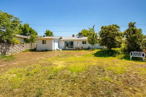 5820 Sierra Dr, Redding, CA 96003 photo 27