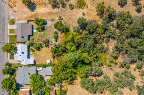 5820 Sierra Dr, Redding, CA 96003 photo 32