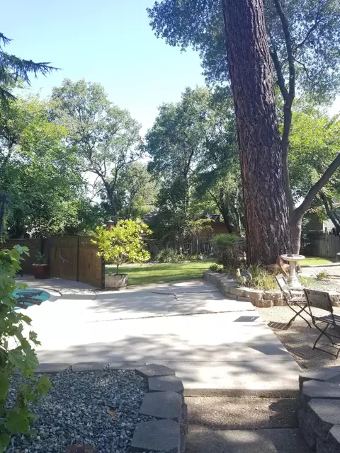 1430 Dusty Ln, Redding, CA 96002 photo 11