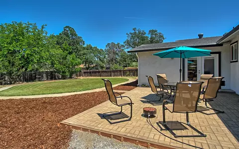 1750 Burksgarden St, Redding, CA 96002 photo 31