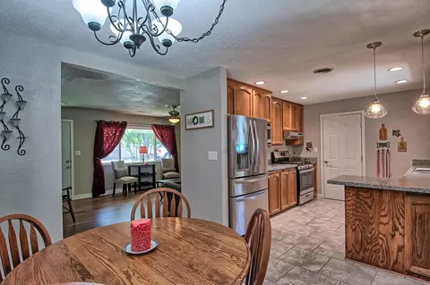 1750 Burksgarden St, Redding, CA 96002 photo 7