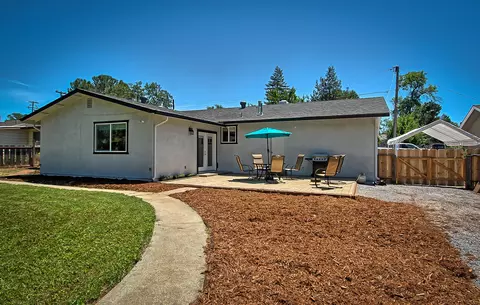 1750 Burksgarden St, Redding, CA 96002 photo 33