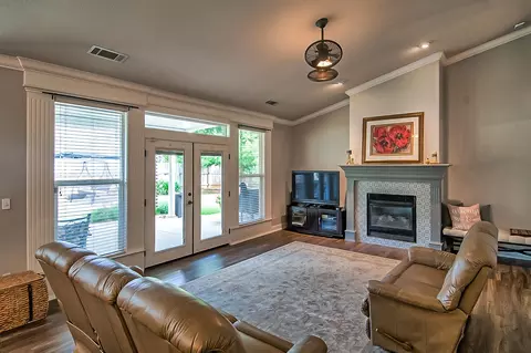 2735 Casabella Dr, Redding, CA 96002 photo 10