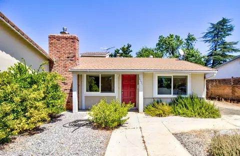 2224 Hawn Ave, Redding, CA 96002 photo 2