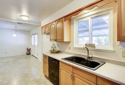 2224 Hawn Ave, Redding, CA 96002 photo 10