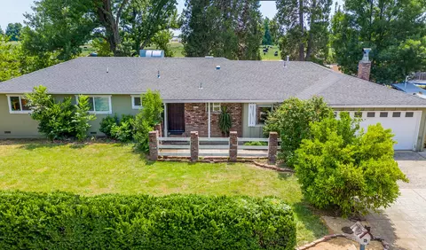 19549 Medo Vale Ln, Redding, CA 96002 photo 1