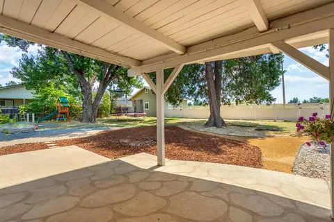 19549 Medo Vale Ln, Redding, CA 96002 photo 26