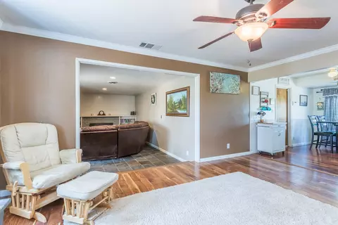 19549 Medo Vale Ln, Redding, CA 96002 photo 5
