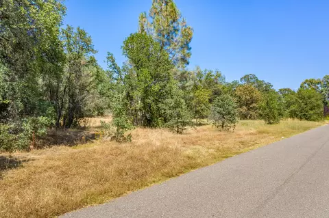 20164 Lupine Dr, Redding, CA 96002 photo 12