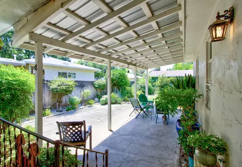 755 Gold St, Redding, CA 96001 photo 5