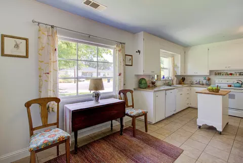 755 Gold St, Redding, CA 96001 photo 16