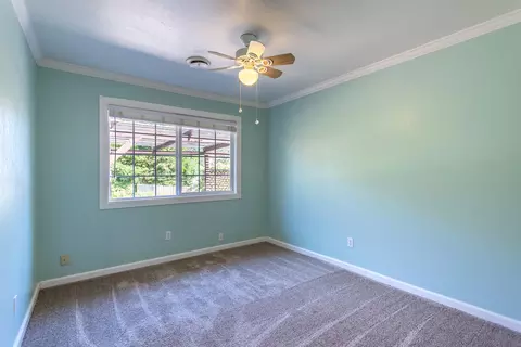3484 Summit Dr, Redding, CA 96001 photo 16