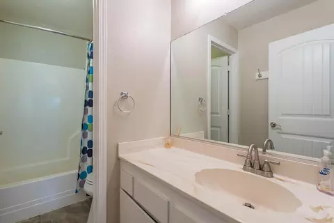 3484 Summit Dr, Redding, CA 96001 photo 17