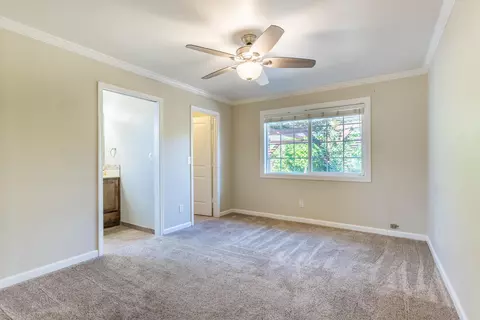 3484 Summit Dr, Redding, CA 96001 photo 13