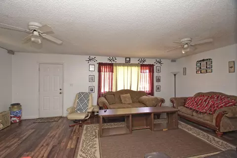 3438 E Keswick Dm, Redding, CA 96003 photo 3